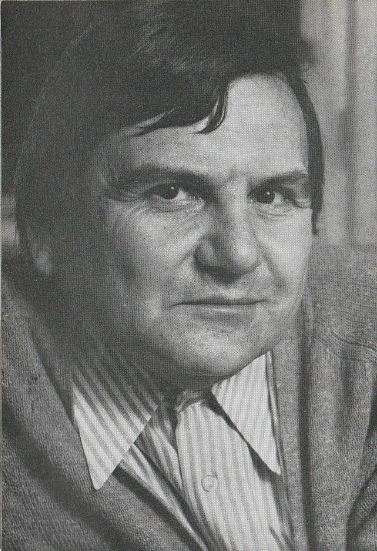 Jánosy István (Besztercebánya, 1919. május 18. – Gyenesdiás, 2006. augusztus 19.) magyar író, költő, műfordító, pedagógus, evangélikus lelkész.
